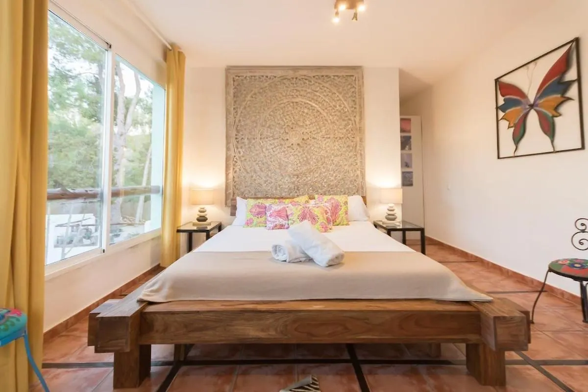 Classic Villa For 12- Pool, Bbq, Big Exterior Area BALEARIC ISLANDS Espanha